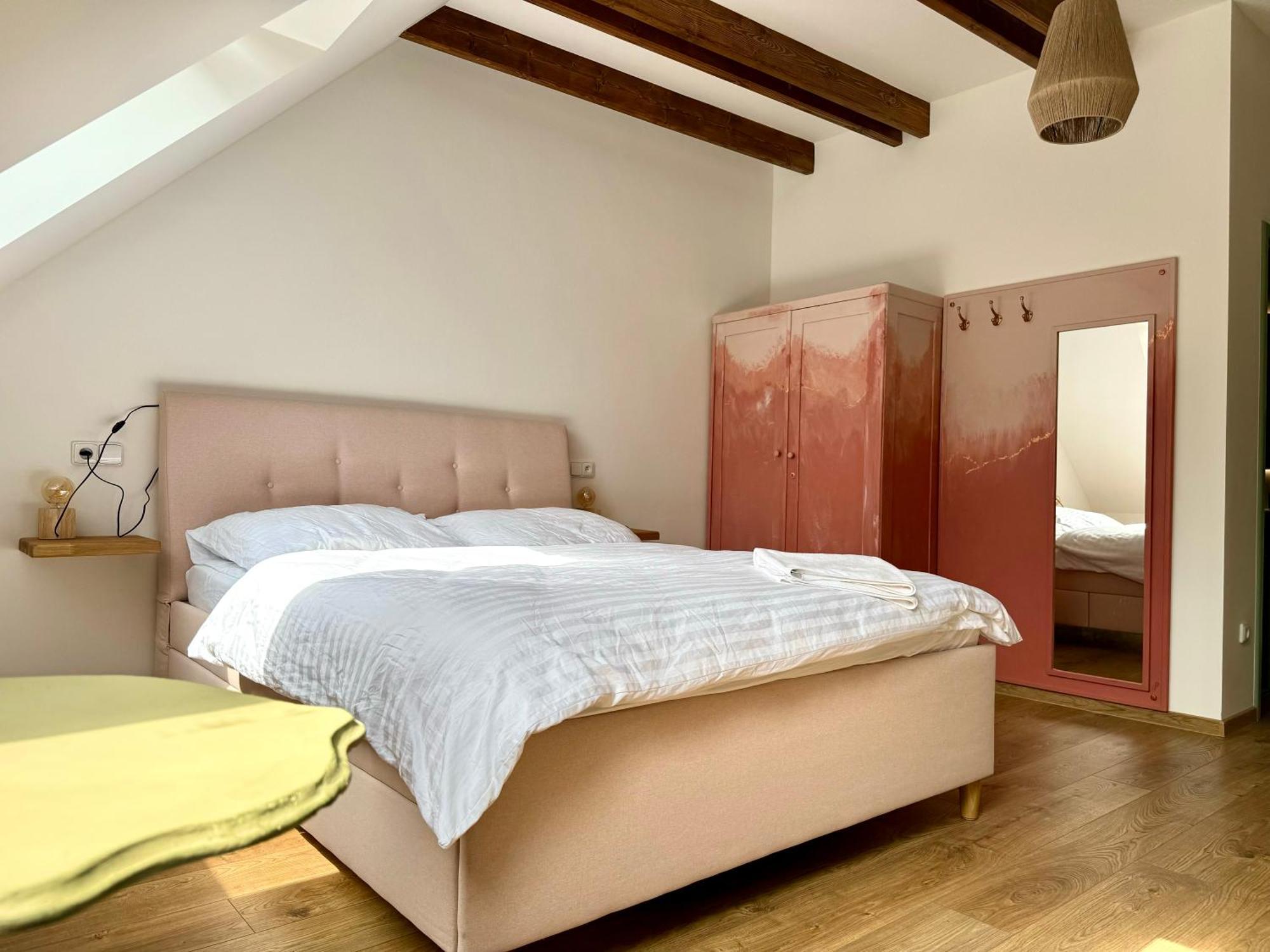 Soul Apartments Mikulov Kültér fotó
